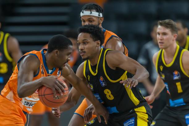 他的职业目 他的职业目