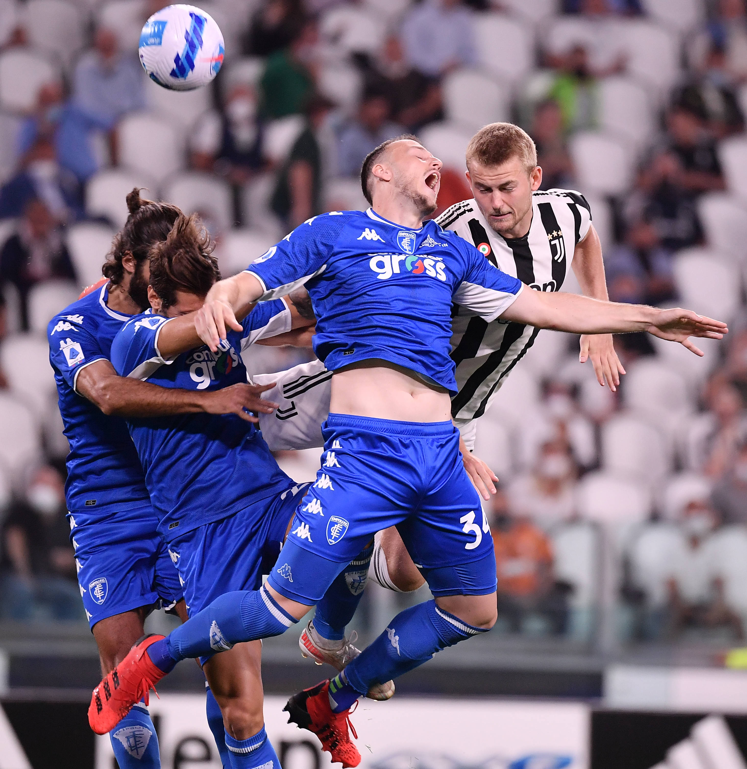 进入下半场 进入下半场