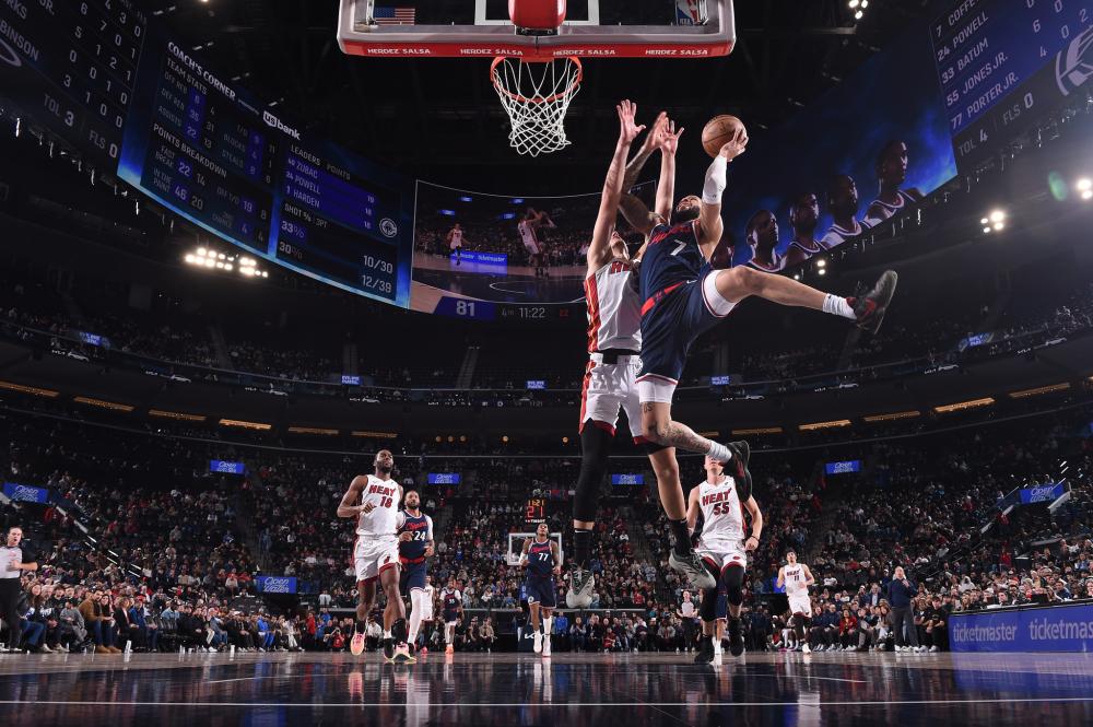 埃泽在列 埃泽在列